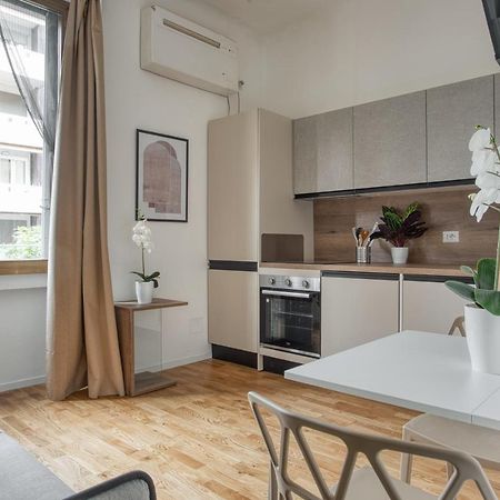 Joivy Chic Studio, Easy Access To Centre Milán Exterior foto