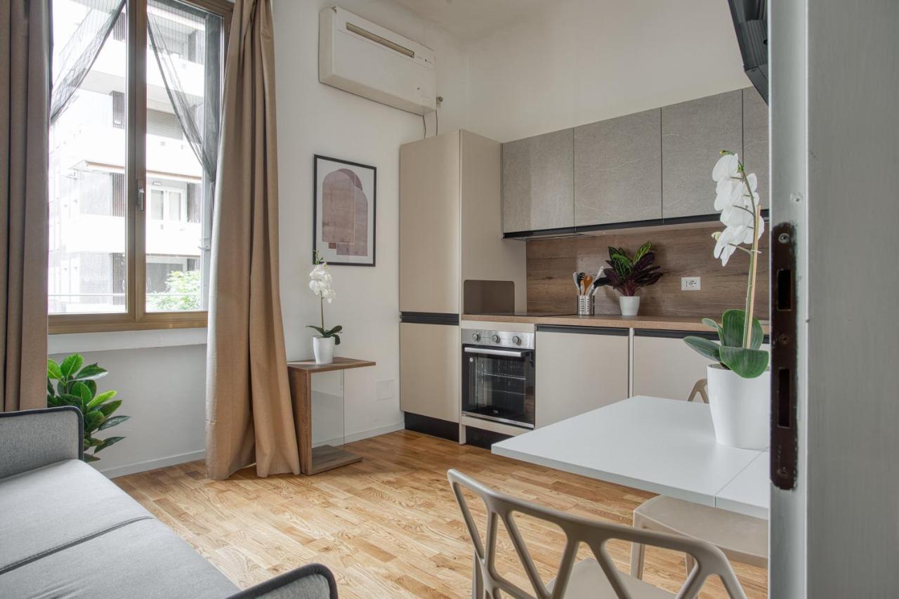 Joivy Chic Studio, Easy Access To Centre Milán Exterior foto